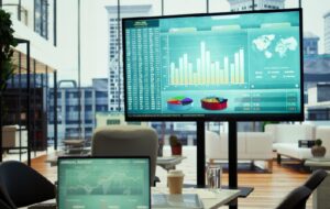 Data Keuangan Real-Time untuk UMKM Peran Penting ERP